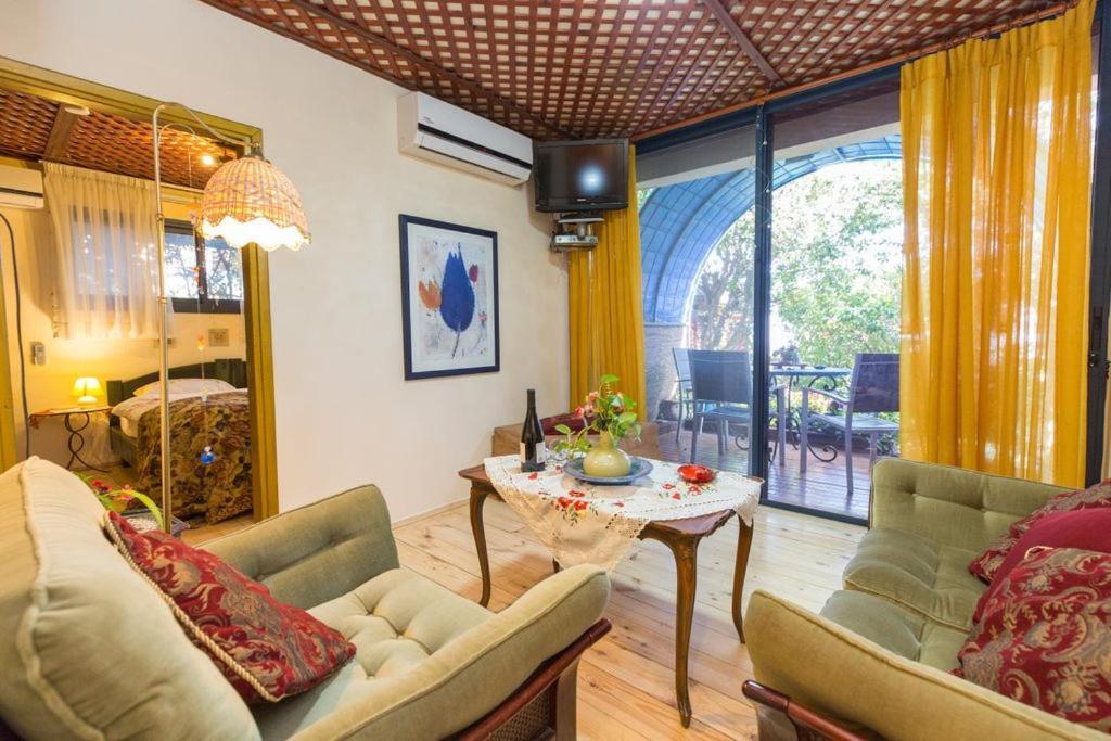 Havaya Ba Nof Lodge Рош Пина Екстериор снимка